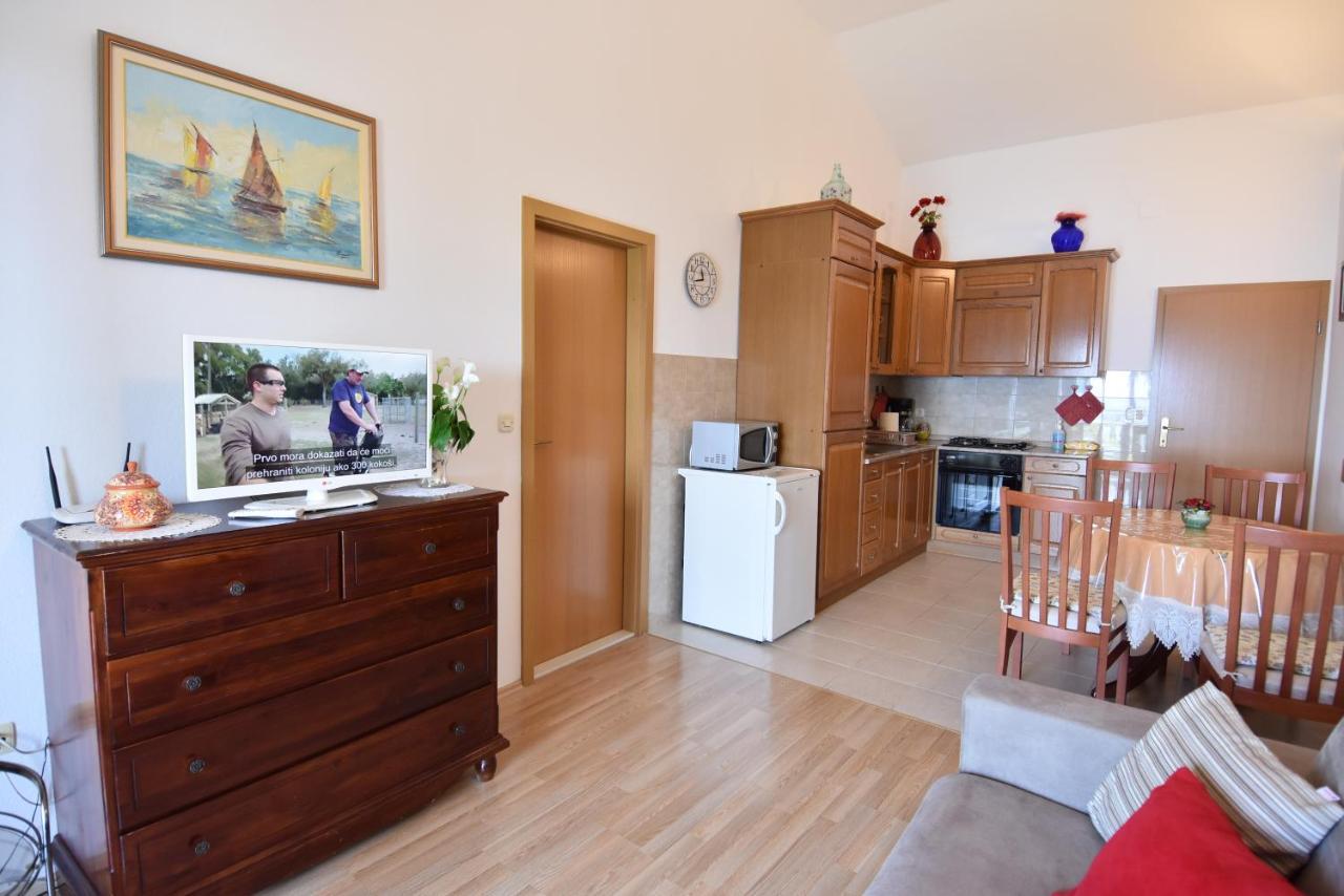 Villa Delfina Podgora Bagian luar foto